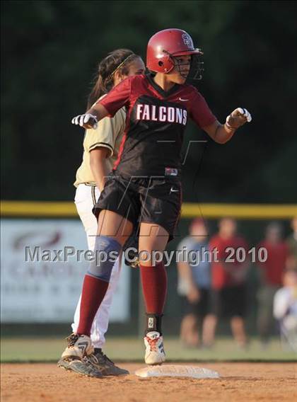 Thumbnail 3 in South Johnston vs South Central (NCHSAA 3A Playoffs) photogallery.