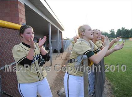 Thumbnail 2 in South Johnston vs South Central (NCHSAA 3A Playoffs) photogallery.