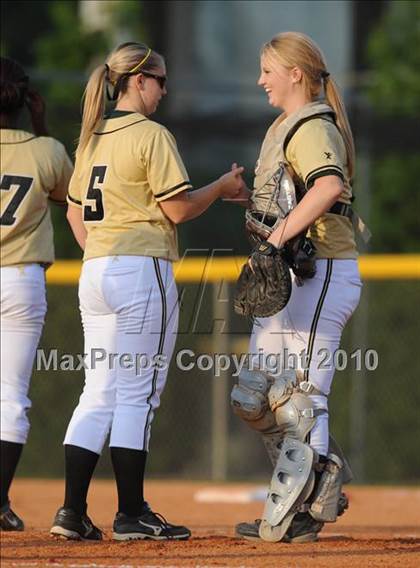 Thumbnail 1 in South Johnston vs South Central (NCHSAA 3A Playoffs) photogallery.
