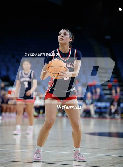Thumbnail 3 in Brentwood School vs. Rancho Christian ( CIF SS DIVISION 1 FINAL ) photogallery.