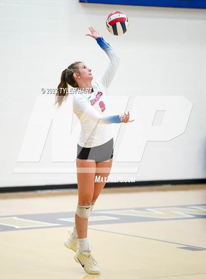 Thumbnail 2 in Plainfield @ Tri-West Hendricks photogallery.