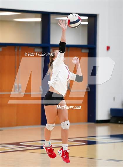 Thumbnail 1 in Plainfield @ Tri-West Hendricks photogallery.