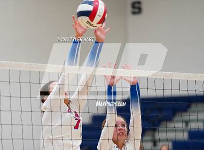 Thumbnail 1 in Plainfield @ Tri-West Hendricks photogallery.