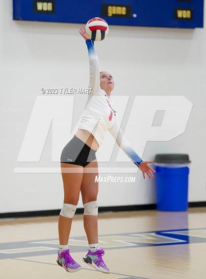 Thumbnail 3 in Plainfield @ Tri-West Hendricks photogallery.