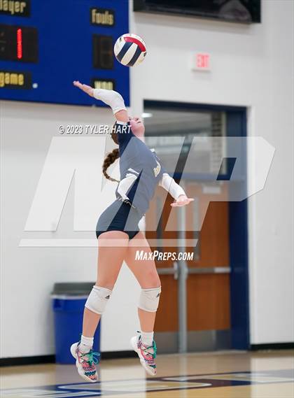 Thumbnail 1 in Plainfield @ Tri-West Hendricks photogallery.