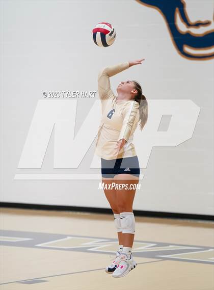 Thumbnail 3 in Plainfield @ Tri-West Hendricks photogallery.
