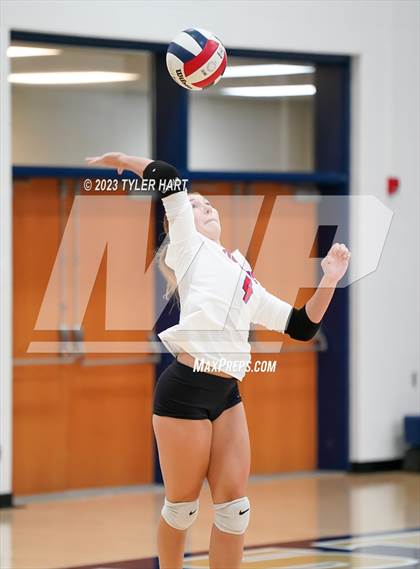 Thumbnail 3 in Plainfield @ Tri-West Hendricks photogallery.