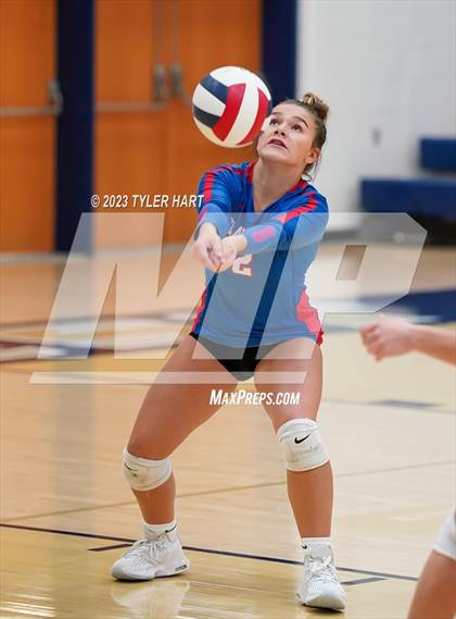 Thumbnail 2 in Plainfield @ Tri-West Hendricks photogallery.