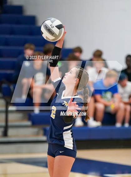 Thumbnail 1 in Plainfield @ Tri-West Hendricks photogallery.
