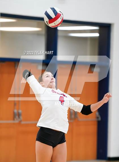 Thumbnail 2 in Plainfield @ Tri-West Hendricks photogallery.