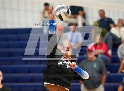 Thumbnail 2 in Plainfield @ Tri-West Hendricks photogallery.