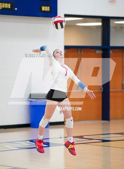 Thumbnail 1 in Plainfield @ Tri-West Hendricks photogallery.
