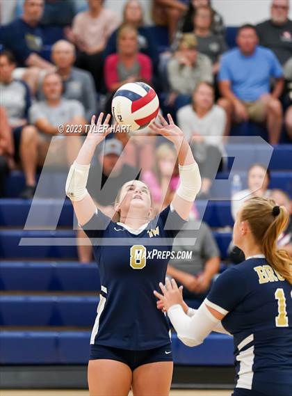 Thumbnail 1 in Plainfield @ Tri-West Hendricks photogallery.