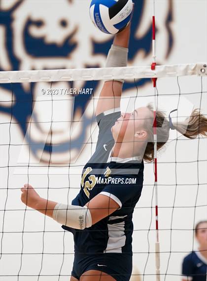 Thumbnail 2 in Plainfield @ Tri-West Hendricks photogallery.