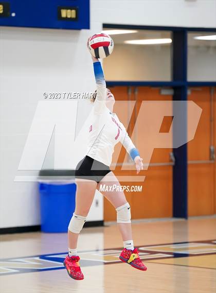 Thumbnail 2 in Plainfield @ Tri-West Hendricks photogallery.