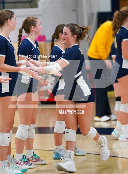 Thumbnail 2 in Plainfield @ Tri-West Hendricks photogallery.