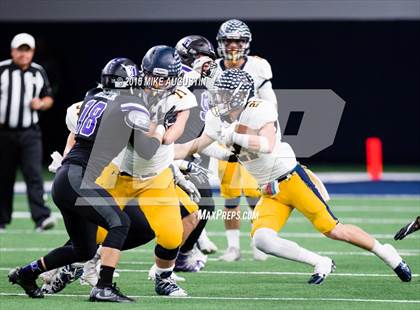 Thumbnail 1 in Independence vs. Highland Park (UIL 5A D1 AREA PLAYOFF at The Star) photogallery.