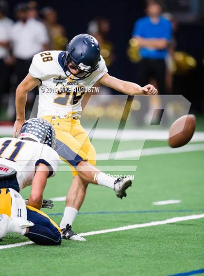 Thumbnail 3 in Independence vs. Highland Park (UIL 5A D1 AREA PLAYOFF at The Star) photogallery.