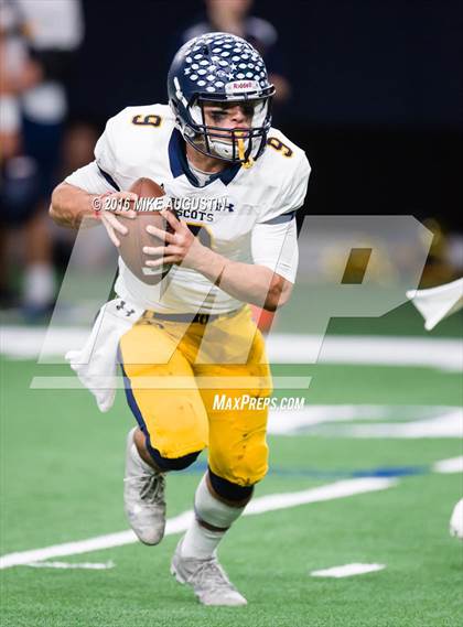 Thumbnail 1 in Independence vs. Highland Park (UIL 5A D1 AREA PLAYOFF at The Star) photogallery.