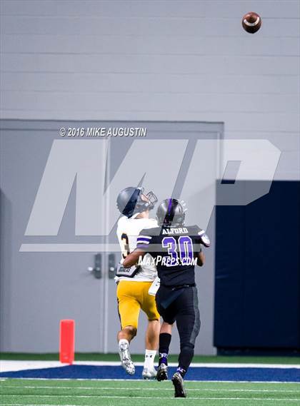 Thumbnail 3 in Independence vs. Highland Park (UIL 5A D1 AREA PLAYOFF at The Star) photogallery.