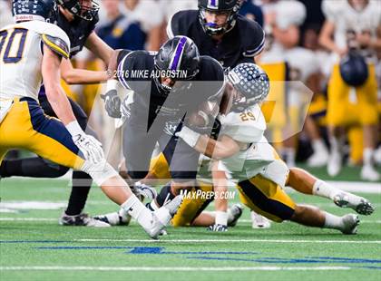 Thumbnail 1 in Independence vs. Highland Park (UIL 5A D1 AREA PLAYOFF at The Star) photogallery.