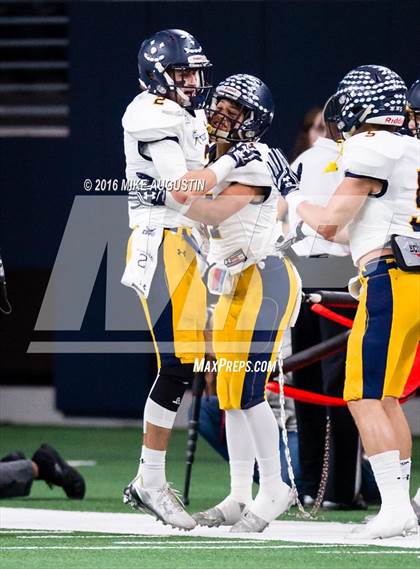 Thumbnail 3 in Independence vs. Highland Park (UIL 5A D1 AREA PLAYOFF at The Star) photogallery.