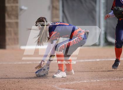 Thumbnail 3 in Brighton vs. Westlake (Bengal Bash) photogallery.