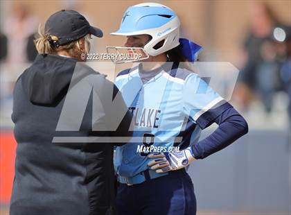 Thumbnail 2 in Brighton vs. Westlake (Bengal Bash) photogallery.