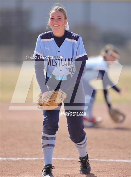Thumbnail 2 in Brighton vs. Westlake (Bengal Bash) photogallery.