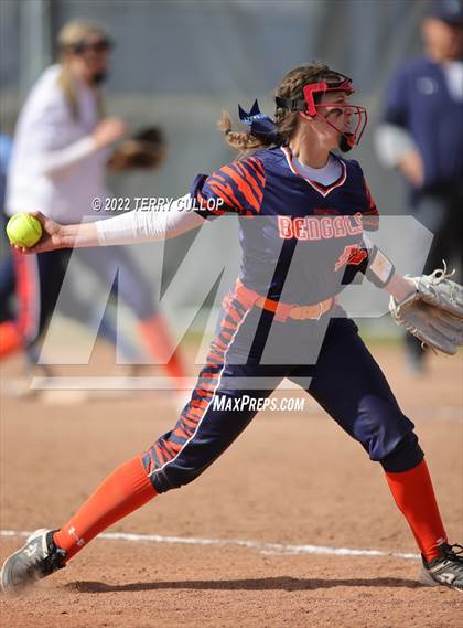Thumbnail 1 in Brighton vs. Westlake (Bengal Bash) photogallery.