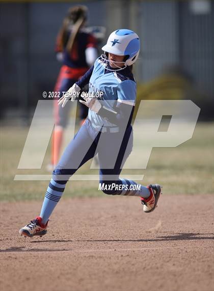 Thumbnail 2 in Brighton vs. Westlake (Bengal Bash) photogallery.