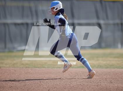 Thumbnail 3 in Brighton vs. Westlake (Bengal Bash) photogallery.