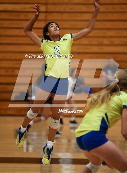 Thumbnail 2 in Amador Valley vs. Exeter (Stockton Classic) photogallery.