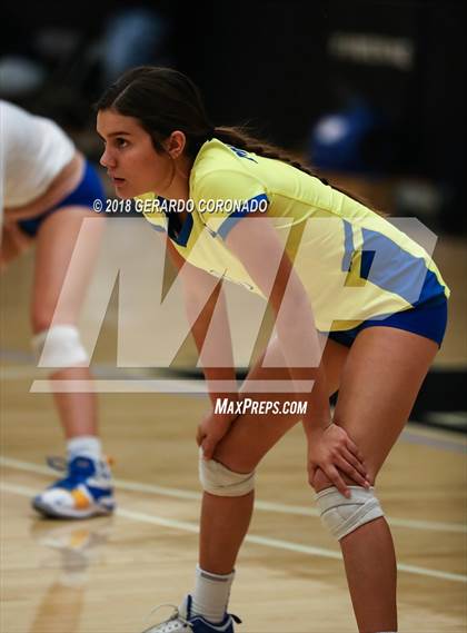 Thumbnail 3 in Amador Valley vs. Exeter (Stockton Classic) photogallery.