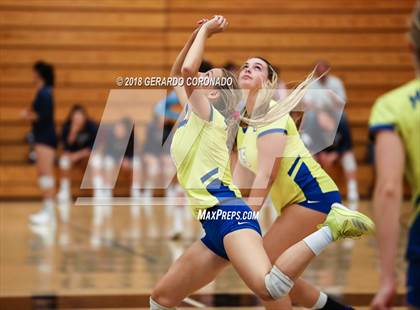 Thumbnail 2 in Amador Valley vs. Exeter (Stockton Classic) photogallery.