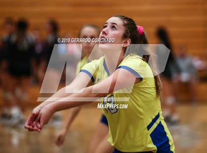 Thumbnail 1 in Amador Valley vs. Exeter (Stockton Classic) photogallery.