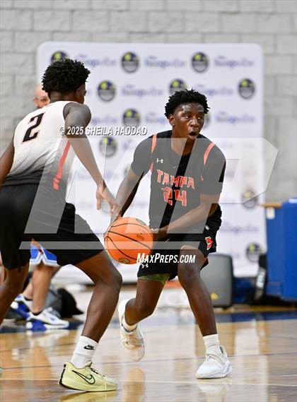 Thumbnail 3 in Countryside vs Skills Center Elite. (Hoopvibe - Preseason) photogallery.