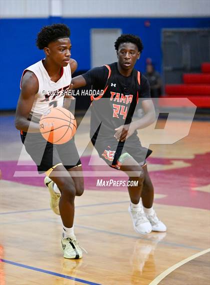 Thumbnail 1 in Countryside vs Skills Center Elite. (Hoopvibe - Preseason) photogallery.