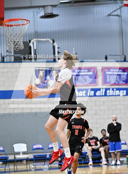 Thumbnail 3 in Countryside vs Skills Center Elite. (Hoopvibe - Preseason) photogallery.