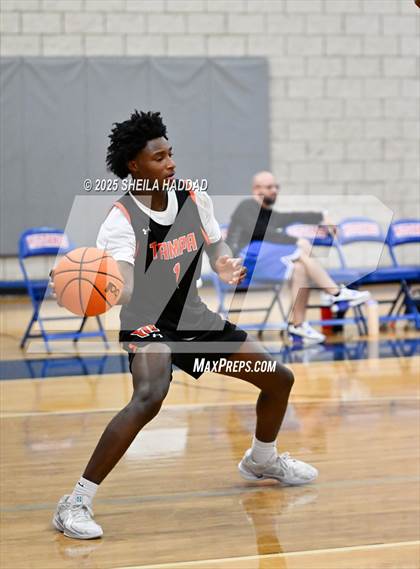 Thumbnail 2 in Countryside vs Skills Center Elite. (Hoopvibe - Preseason) photogallery.