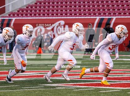 Thumbnail 3 in Lehi vs. Timpview (UHSAA 5A Final) photogallery.