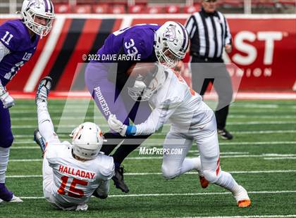 Thumbnail 2 in Lehi vs. Timpview (UHSAA 5A Final) photogallery.