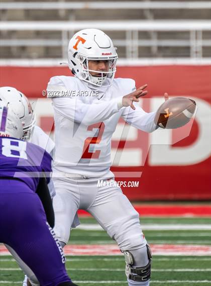 Thumbnail 3 in Lehi vs. Timpview (UHSAA 5A Final) photogallery.