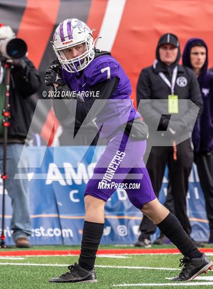 Thumbnail 3 in Lehi vs. Timpview (UHSAA 5A Final) photogallery.