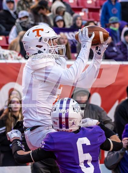 Thumbnail 3 in Lehi vs. Timpview (UHSAA 5A Final) photogallery.