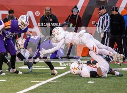 Thumbnail 3 in Lehi vs. Timpview (UHSAA 5A Final) photogallery.