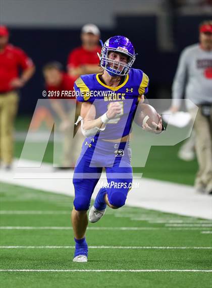Thumbnail 1 in Pottsboro vs. Brock (UIL 3A D1 Semifinal) photogallery.