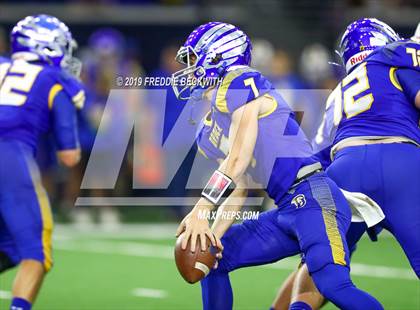 Thumbnail 3 in Pottsboro vs. Brock (UIL 3A D1 Semifinal) photogallery.