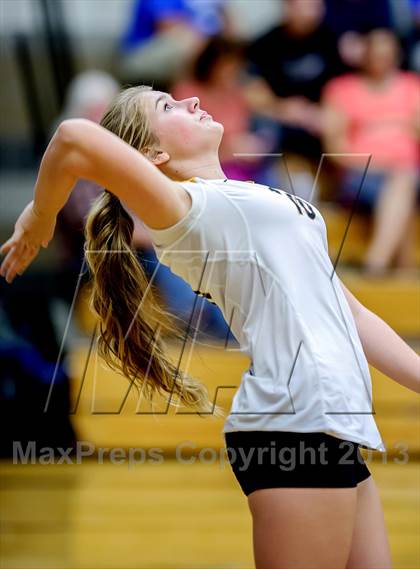 Thumbnail 2 in Del Oro @ Rocklin photogallery.