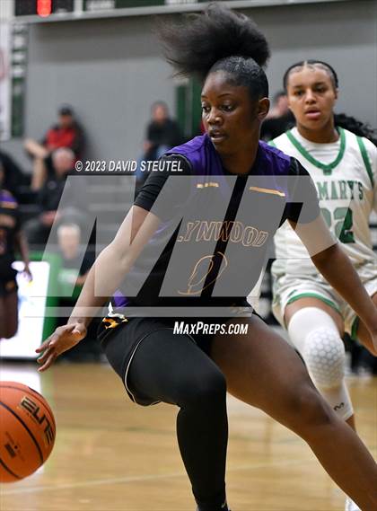 Thumbnail 2 in Lynwood vs. St. Mary's (St. Mary's Stockton MLK Showcase) photogallery.